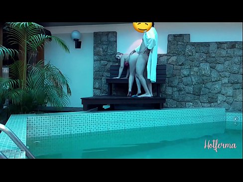❤️ Le patron invite la femme de chambre à la piscine, mais n'a pas pu résister à une chaude ❤️❌ Porno russe at porn fr.stroybassein.ru ﹏